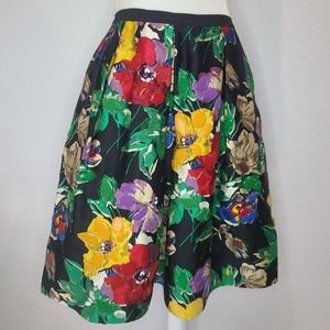 Oscar De La Renta floral skirt size 12